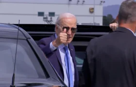 Presiden Joe Biden dinyatakan positif Covid-19 pada momen penting