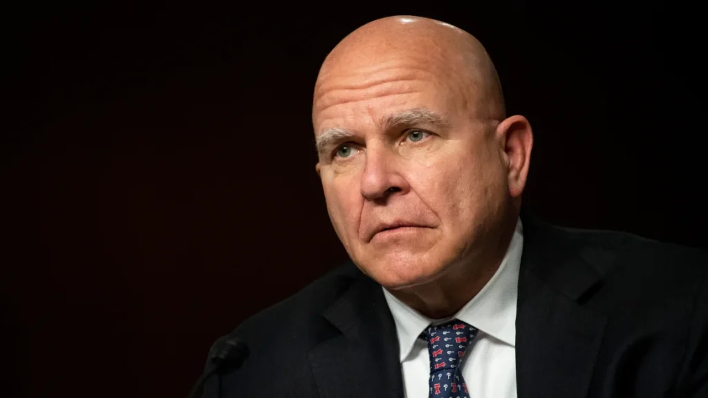 Jenderal McMaster mengatakan Trump memikul tanggung jawab atas kekacauan penarikan pasukan dari Afghanistan